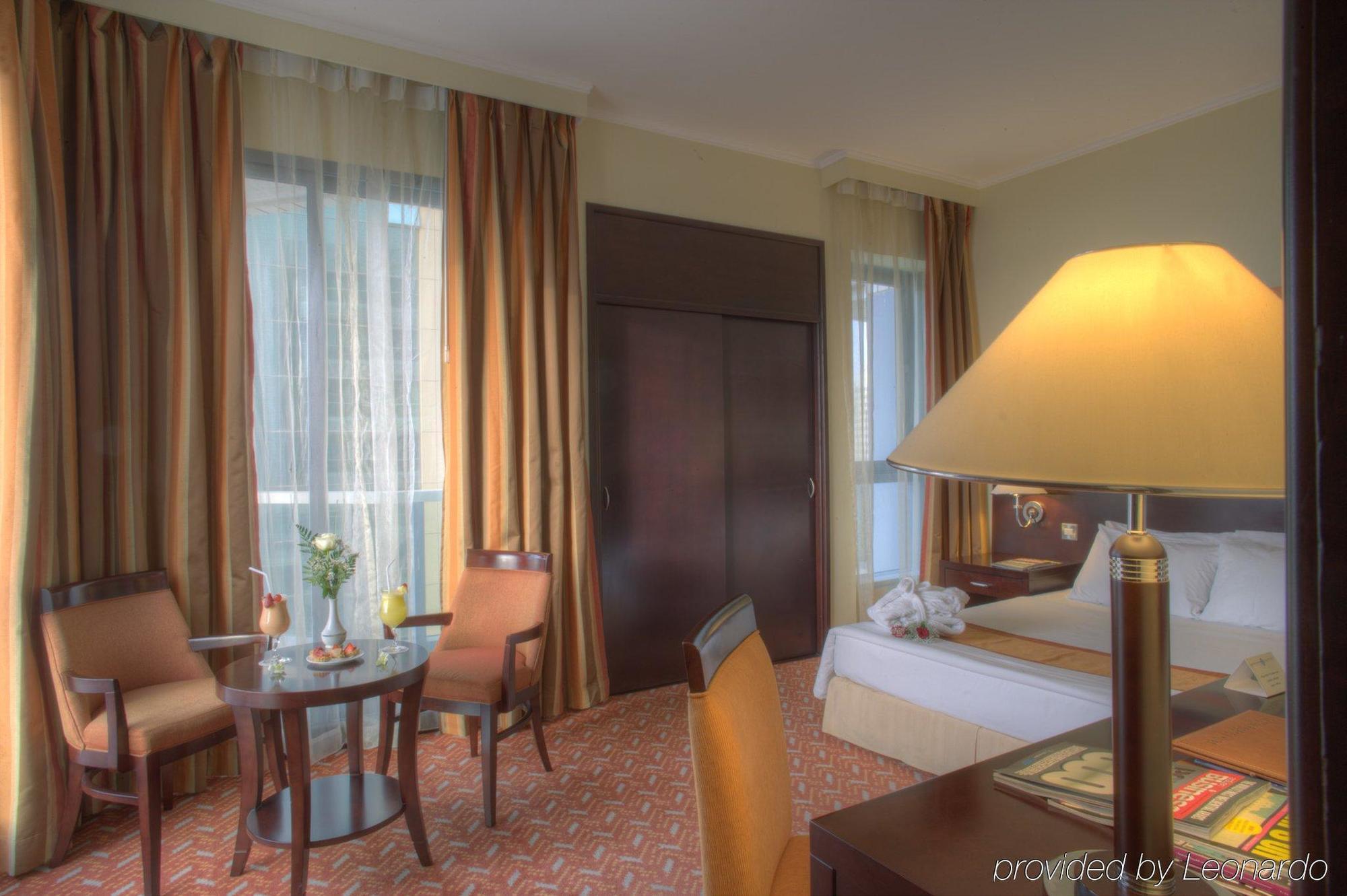 Al Diar Regency Hotel Abu Dhabi Bagian luar foto