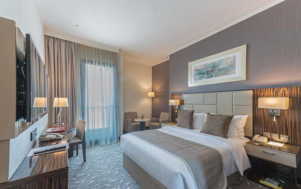 Al Diar Regency Hotel Abu Dhabi Bagian luar foto